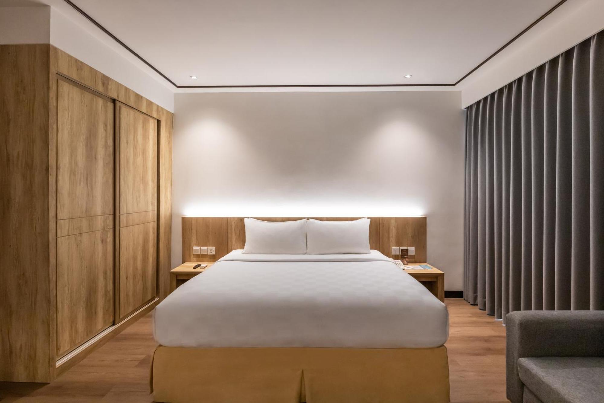 Swiss-Belinn Baloi Batam Nagoya Buitenkant foto